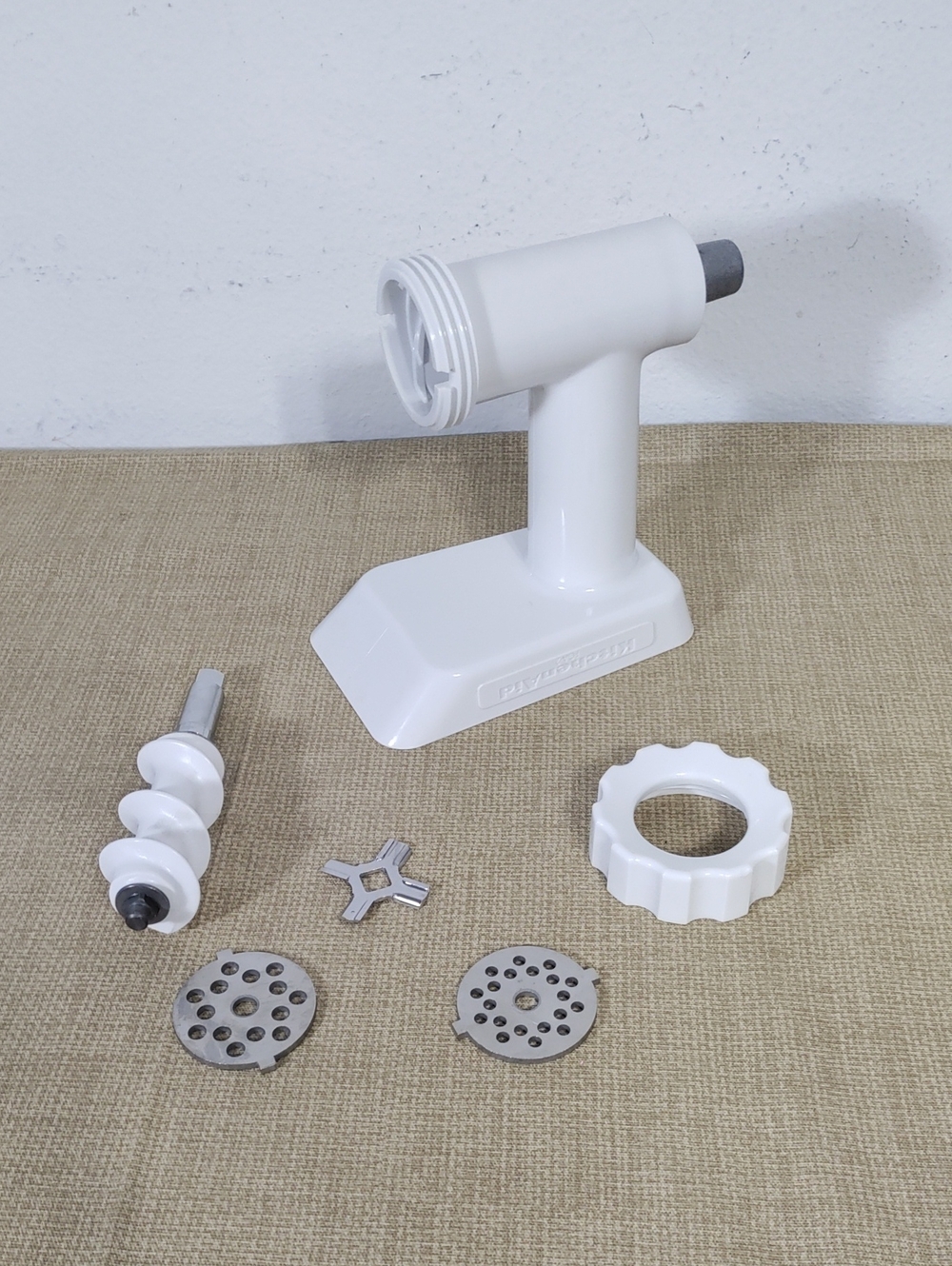 KitchenAid FGA-2 Food Grinder Attachment for Stand Mixer White Meat Grinder Set